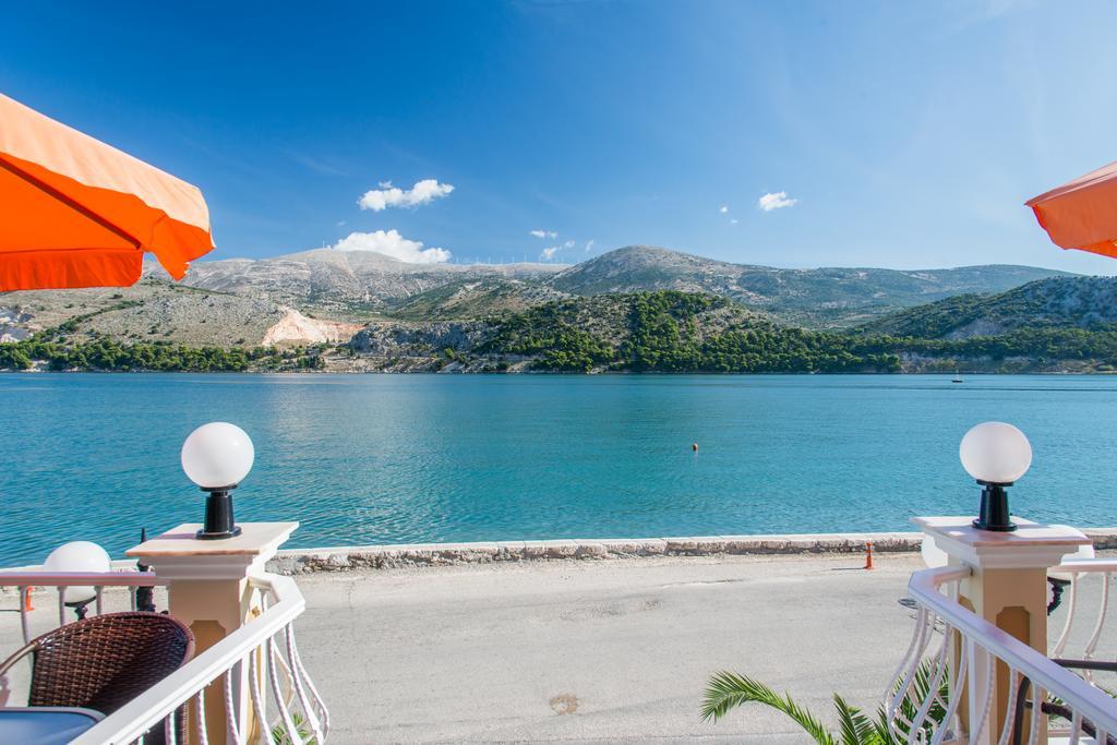 Hotel Aggelos Kefalonia 阿尔戈斯托利翁 外观 照片